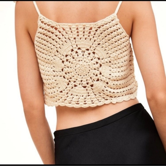 zara crochet crop top